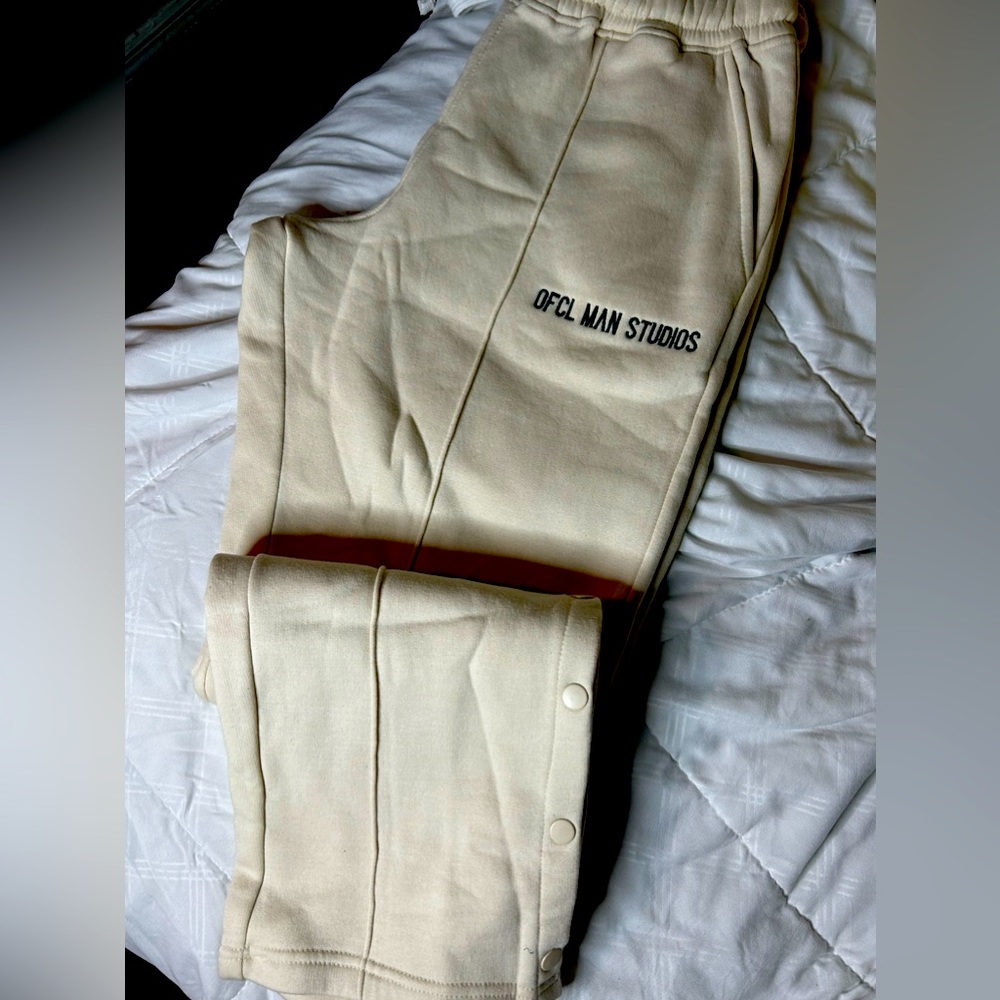 Button down jogger